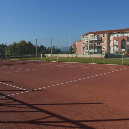 Apartment 2 Pieces, 4 Couchages Avec Piscine, Proche Commerces Et Theatre A - Fr-1-226a-366 Fréjus