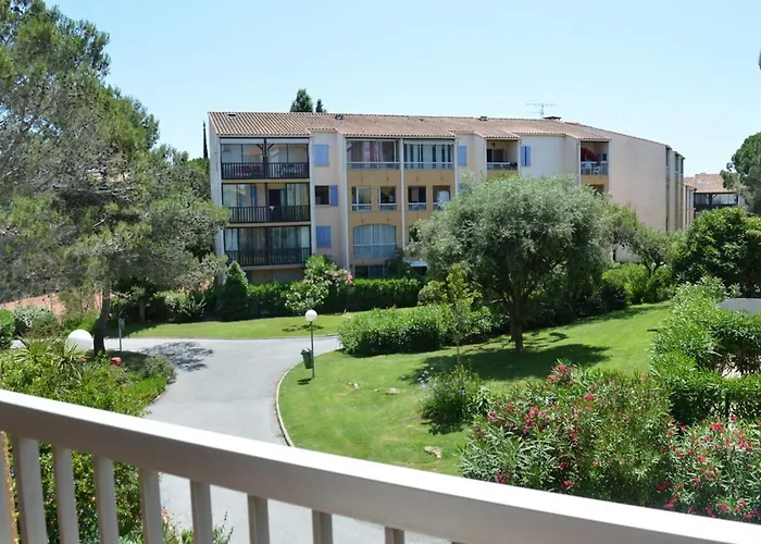 Appartement Appt à Avec Piscine, Proche Commerces, 4 Pers, 2 Pièces - Fr-1-226a-366 Fréjus